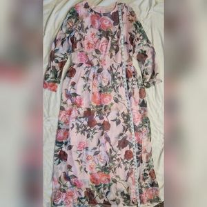 NEW ROMANTIC DRESS.